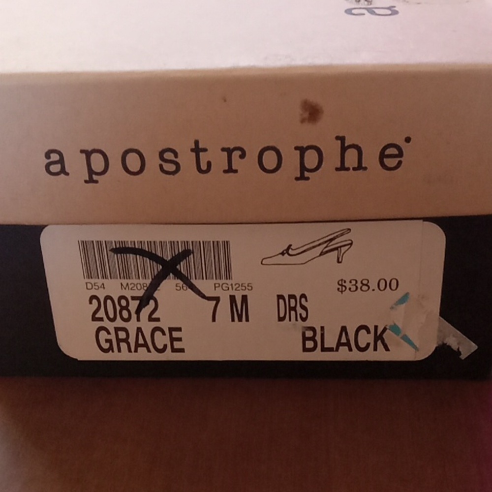 Apostrophe Grace heels color black size 7M brand new in box!